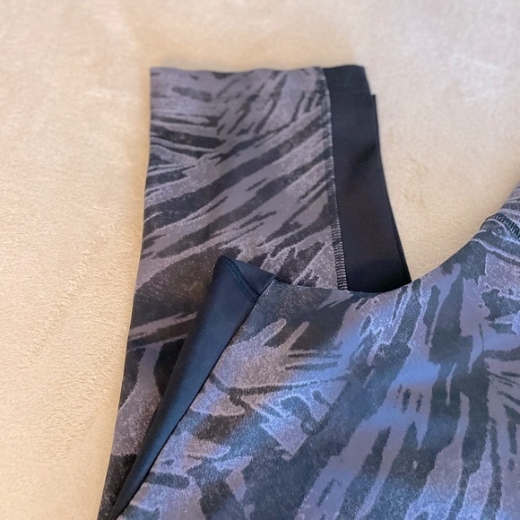 Adidas Zoe Saldana Active 7/8 Length Women’s Tights - Size 4X - Picture 3 of 14